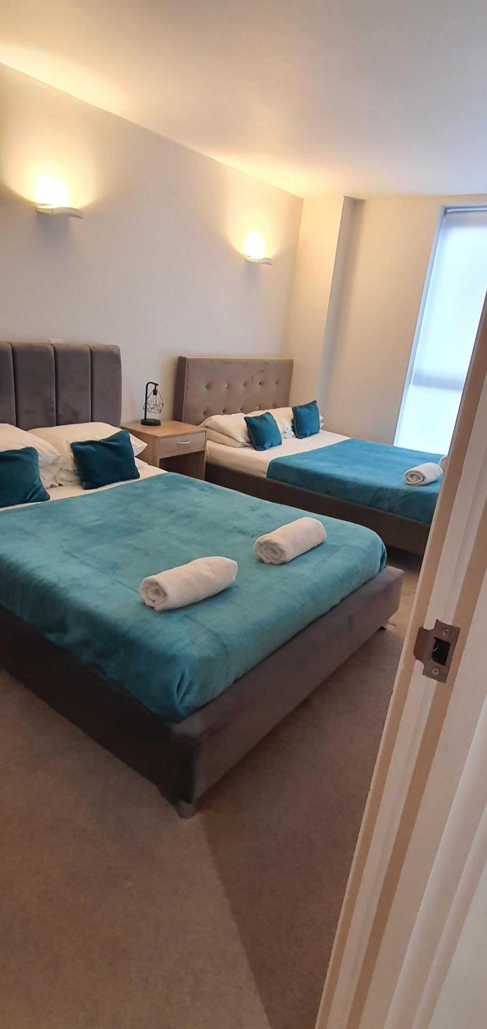 Apartment Tudors Esuites Jq Two Bedrooms *